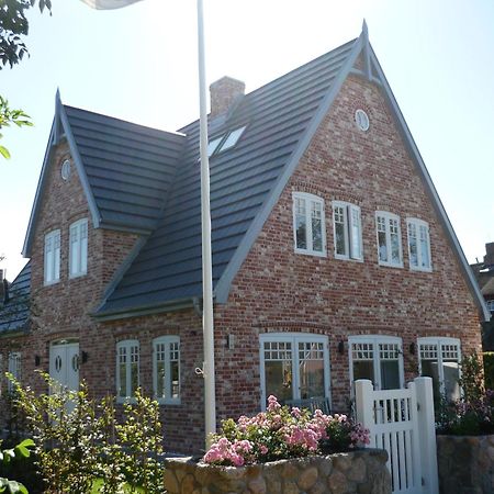 Funkelstern Villa Oldsum Exterior foto